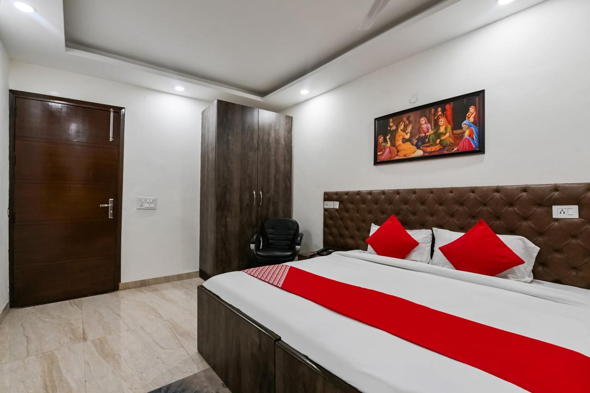 Hotel O Premium Rooms Chhatarpur Neu-Delhi Exterior foto