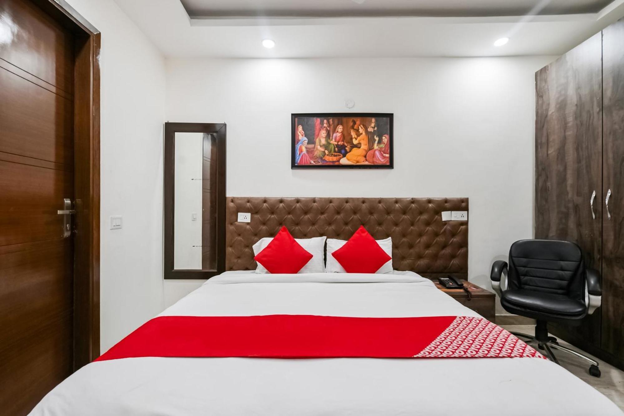 Hotel O Premium Rooms Chhatarpur Neu-Delhi Exterior foto