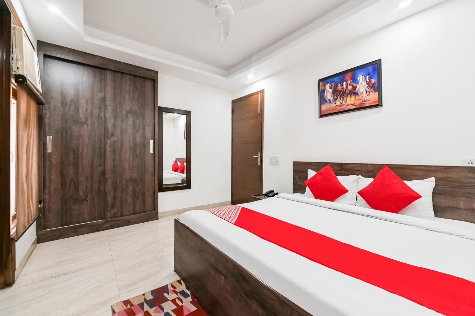 Hotel O Premium Rooms Chhatarpur Neu-Delhi Exterior foto